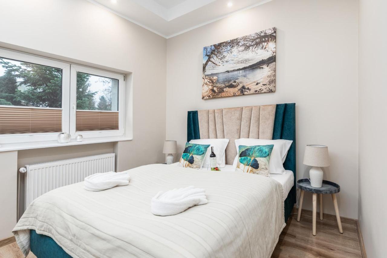 Spacious Apartment Near Wolin National Park By Noclegi Renters Мендзиздрое Екстериор снимка