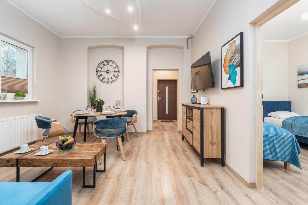 Spacious Apartment Near Wolin National Park By Noclegi Renters Мендзиздрое Екстериор снимка