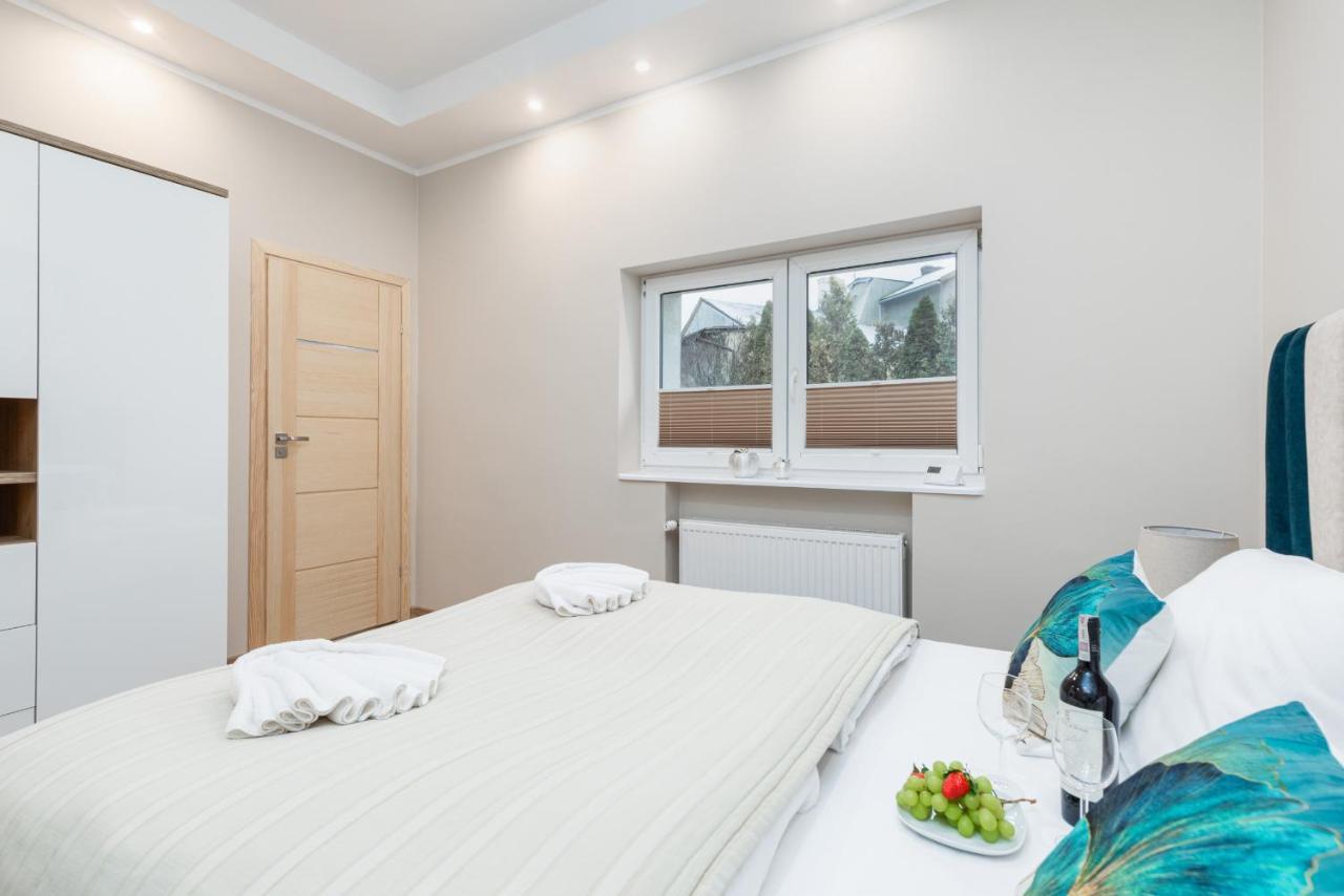 Spacious Apartment Near Wolin National Park By Noclegi Renters Мендзиздрое Екстериор снимка